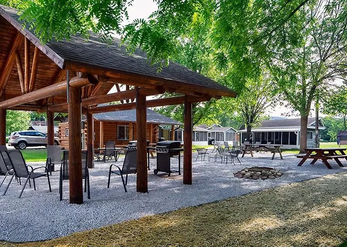 Big River Escape Riverside Cabins